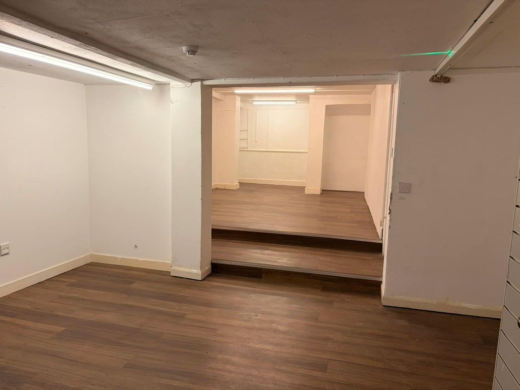 Property photo 3 of 5 3.Jpeg