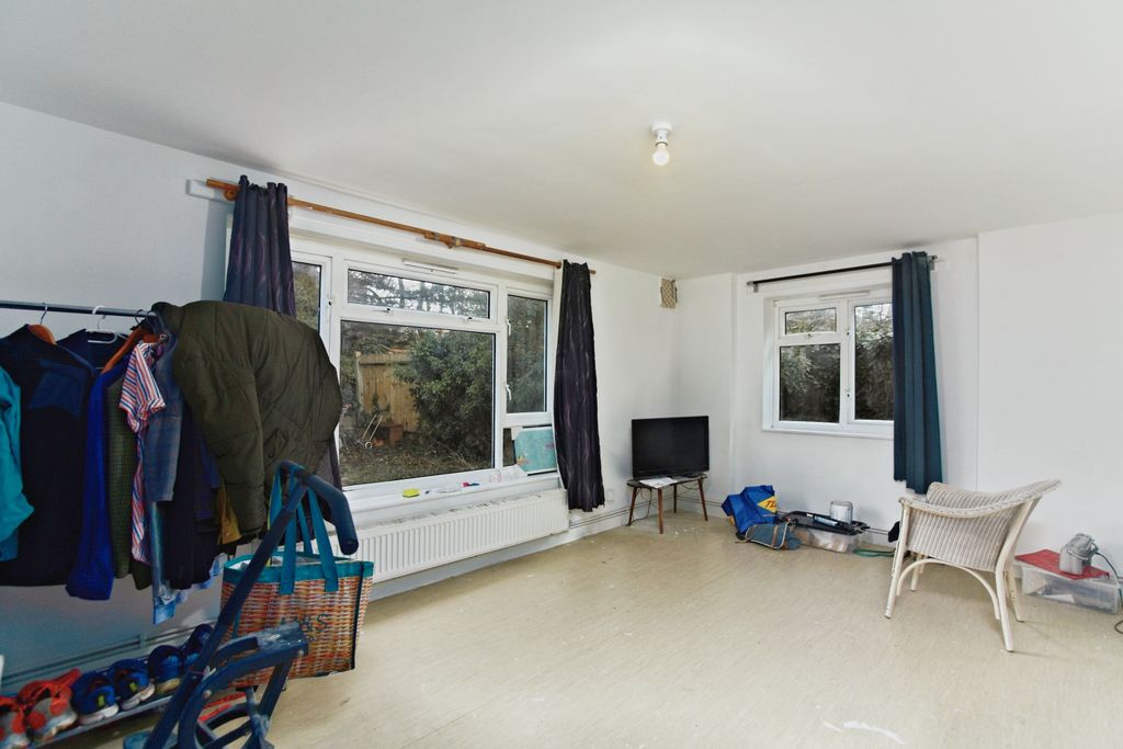 Property photo 3 of 17 Reception Room