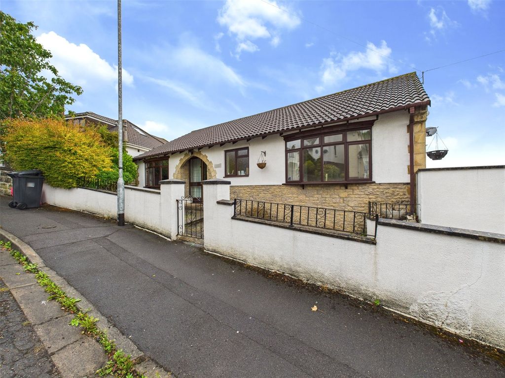 Property photo 1 of 22 Picture No. 36