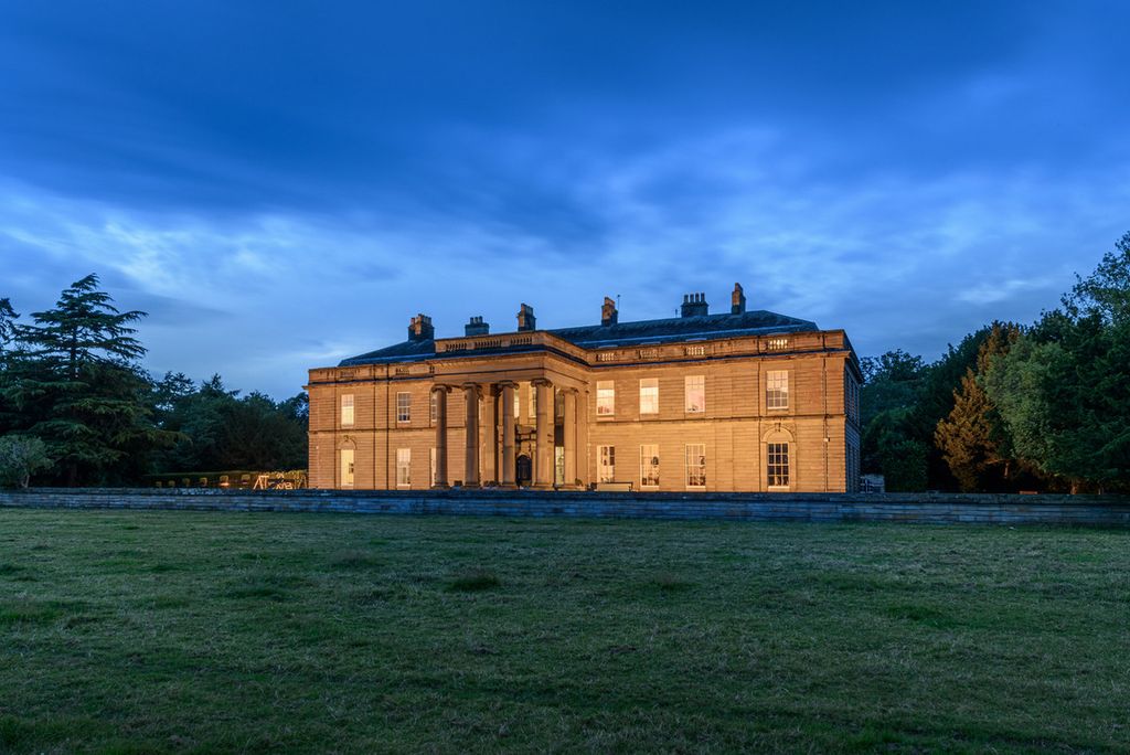 Property photo 1 of 40