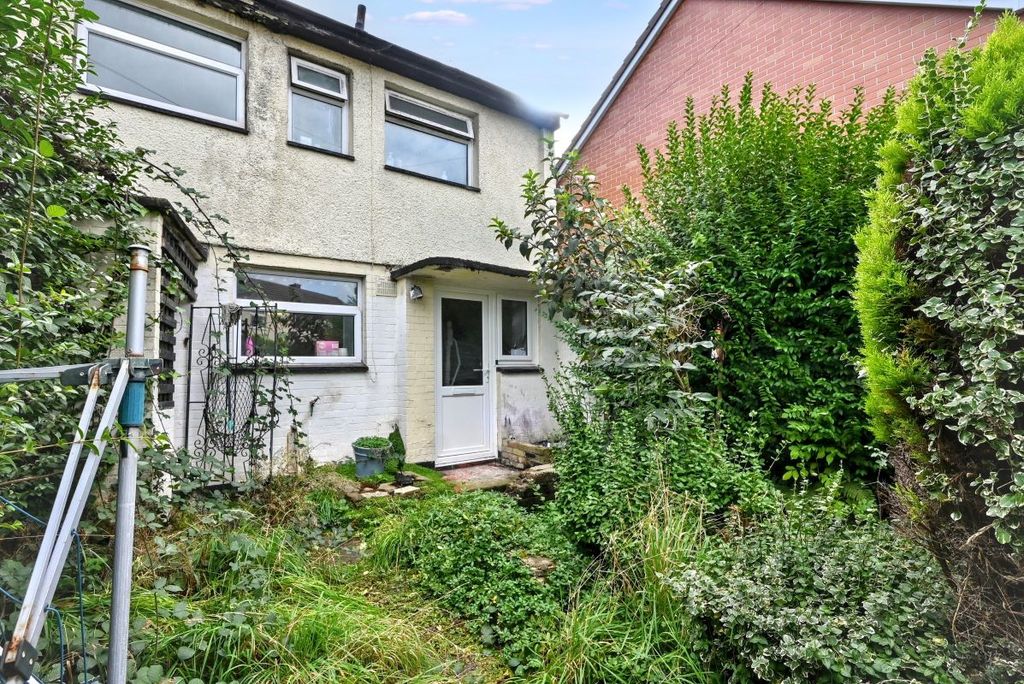 Property photo 2 of 18