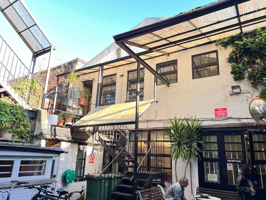 Property photo 2 of 9 20241011_083322563_Ios.Jpg