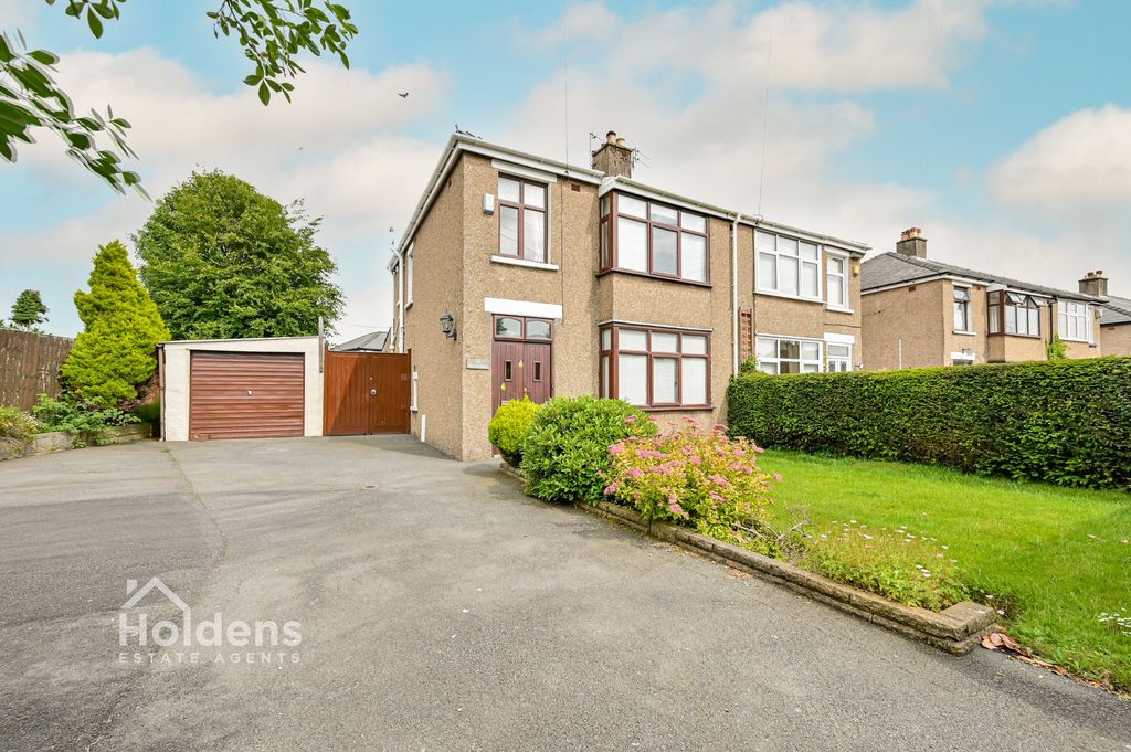 Property photo 1 of 23