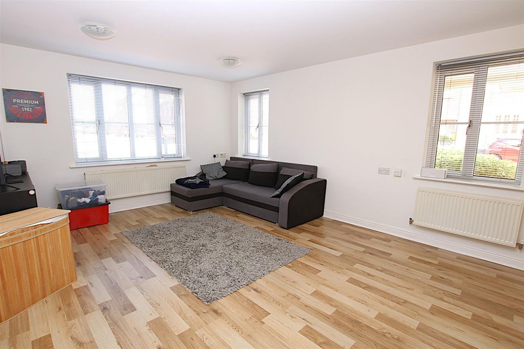 Property photo 2 of 9 Img_0775.Jpg