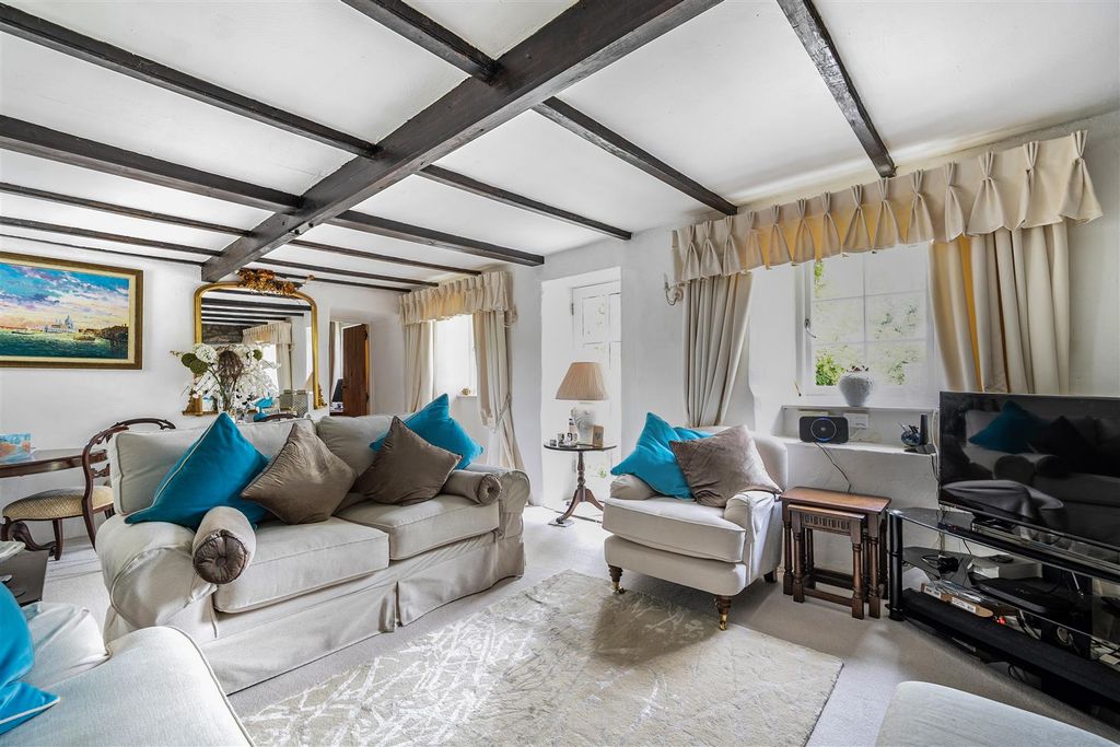 Property photo 2 of 28 Reception