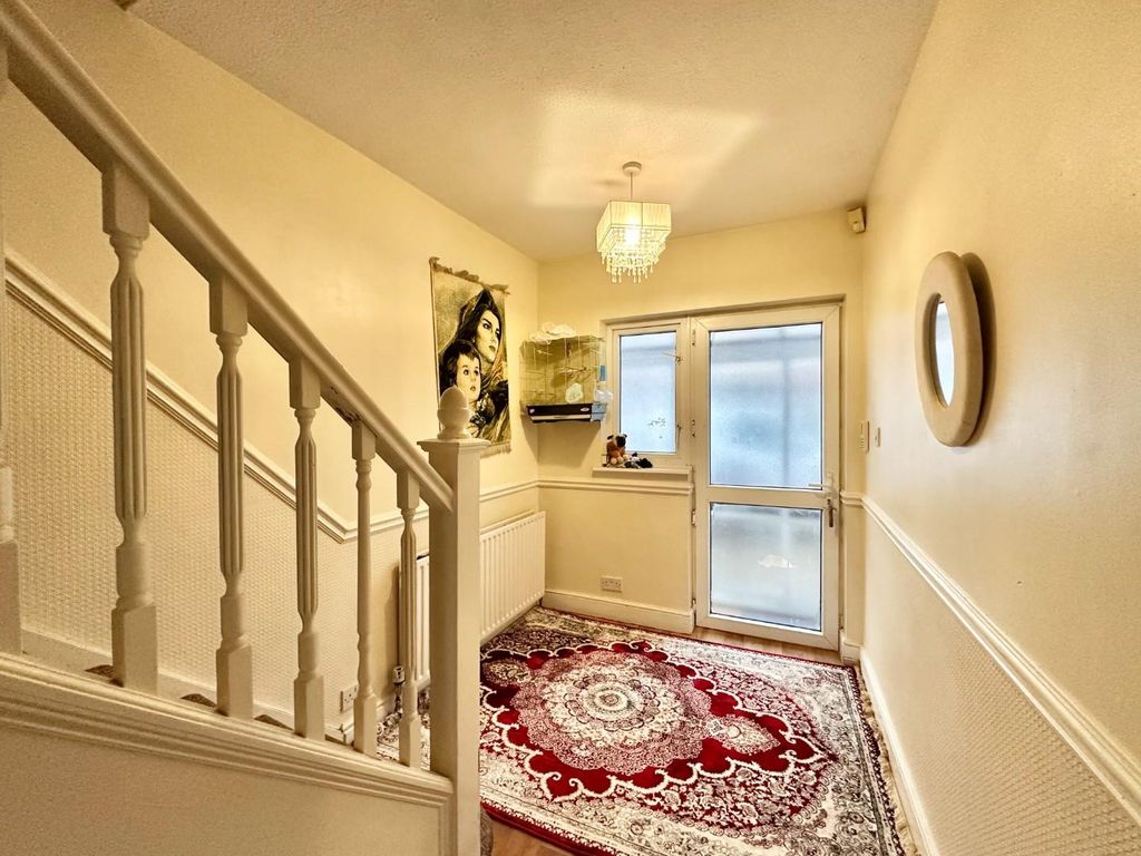 Property photo 3 of 14 Img_9690.Jpg