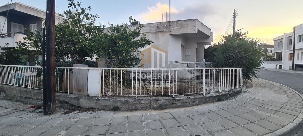 Property photo 2 of 20