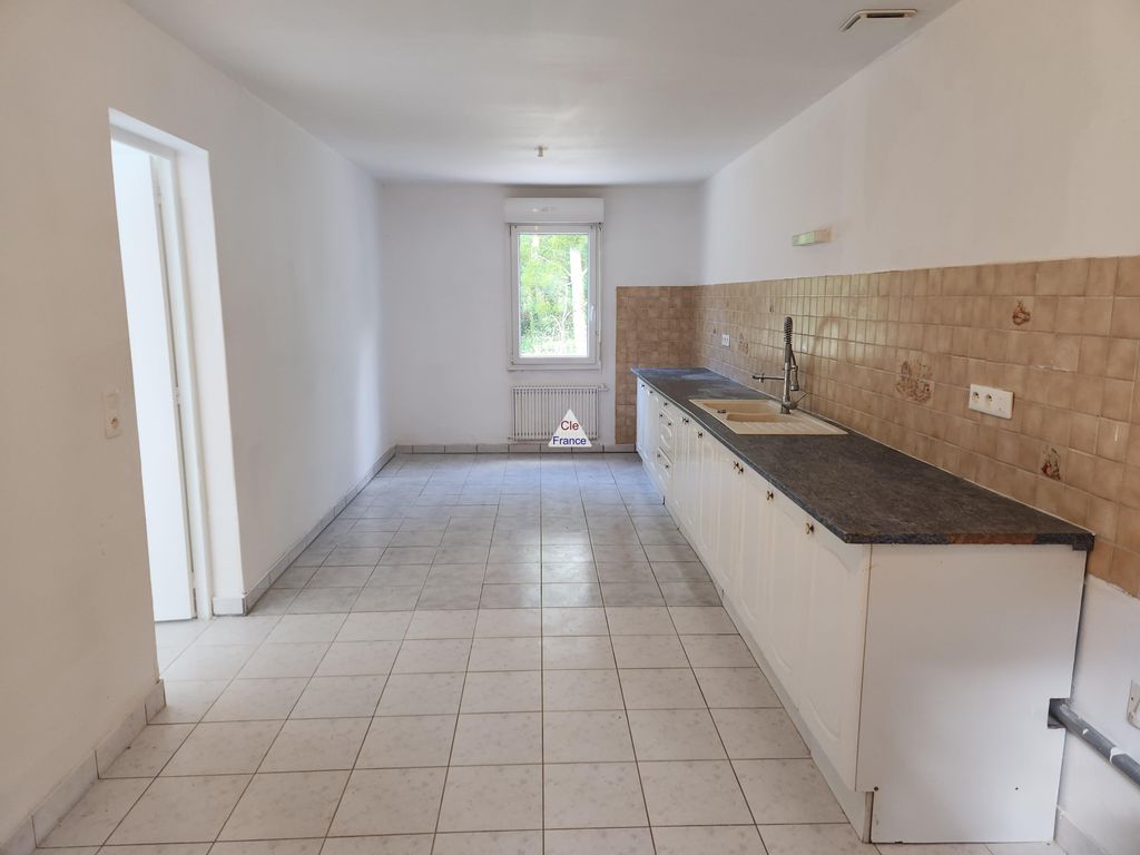 Property photo 3 of 9