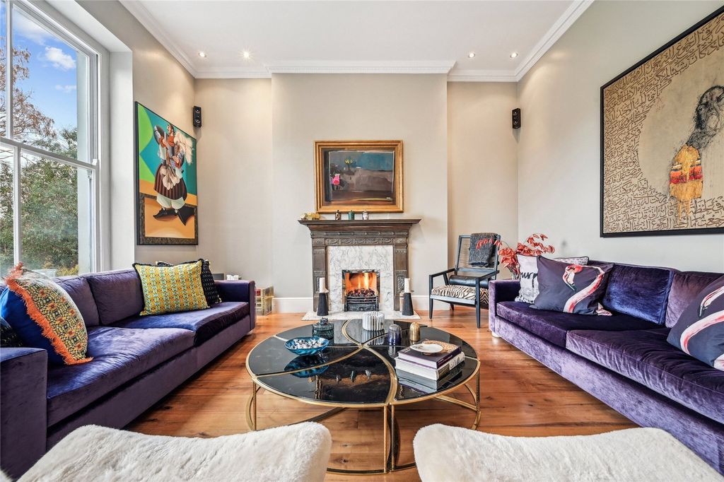 Property photo 3 of 20 Reception Room