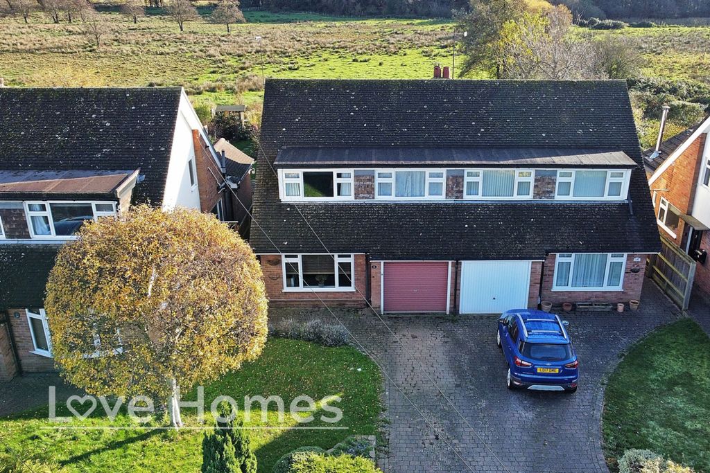 Property photo 1 of 19 3717542