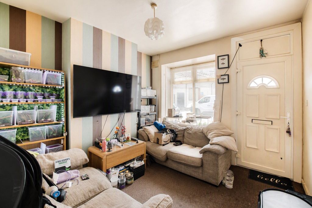 Property photo 2 of 9 Picture No. 08