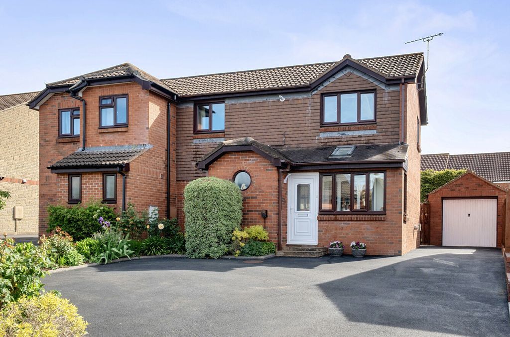 Property photo 1 of 24 1457088-17-6A01A4...