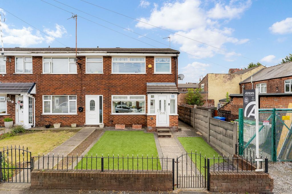 Property photo 1 of 19