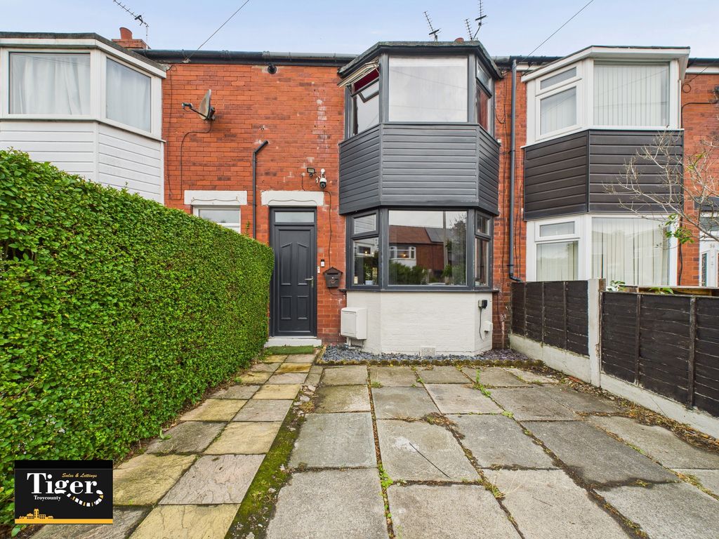 Property photo 1 of 22 Cam02176G0-Pr0664-Still022