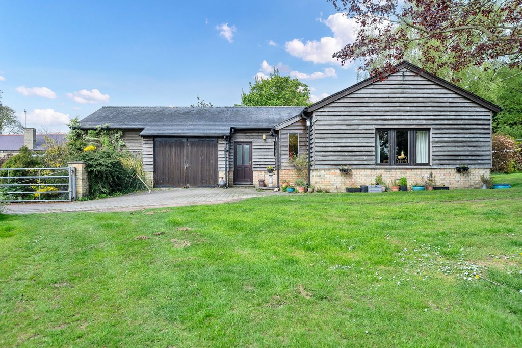 Property photo 2 of 35