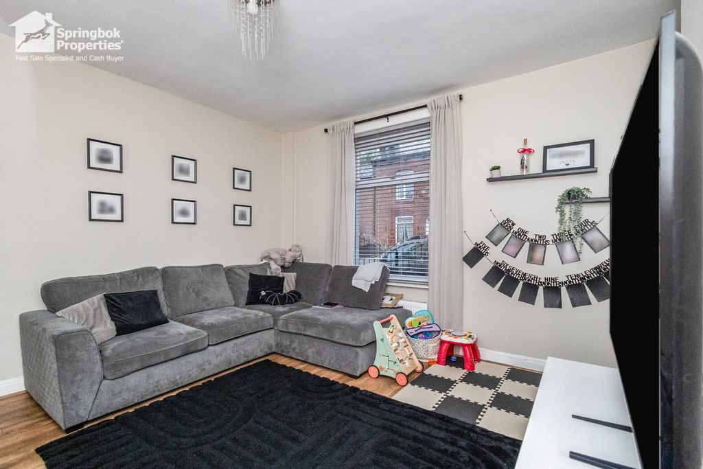 Property photo 3 of 13 Image 3