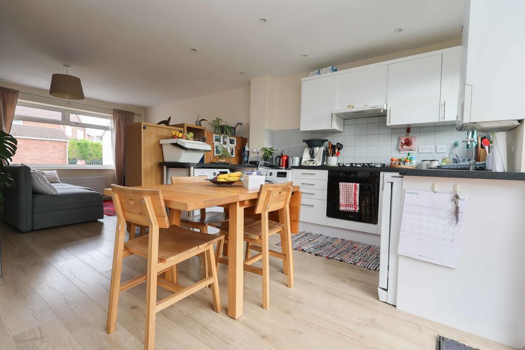 Property photo 2 of 13 Open Plan Living