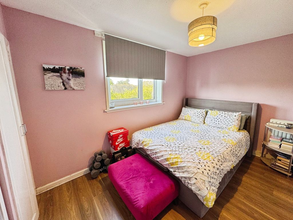 Additional image 9 of 3 bed flat for saleSalisbury Place, Clydebank G81