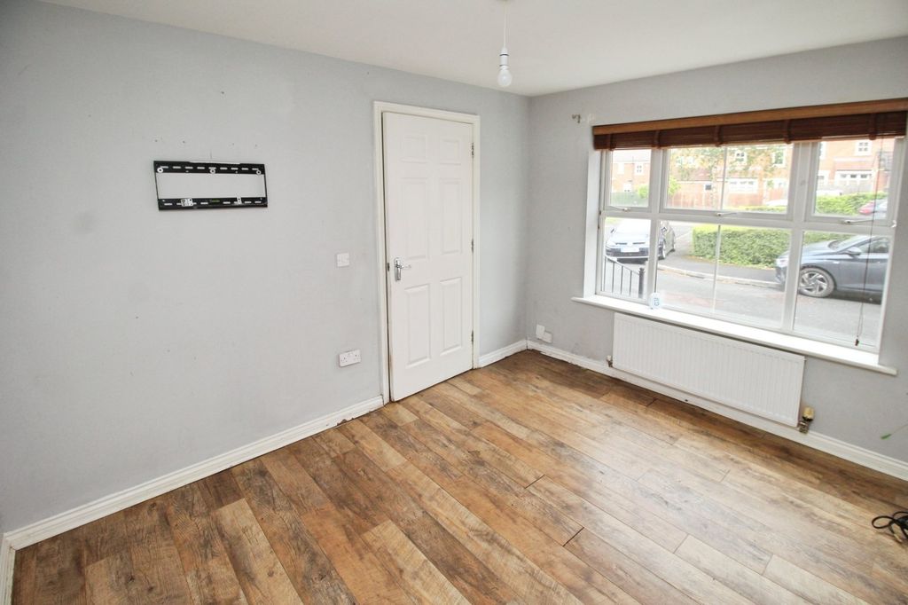 Property photo 3 of 18 Reception Room