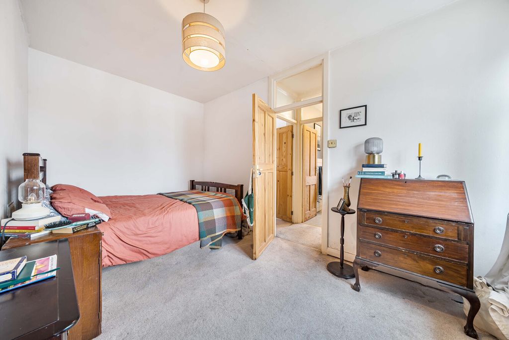 Property photo 3 of 20 1407985-18-6989B1...