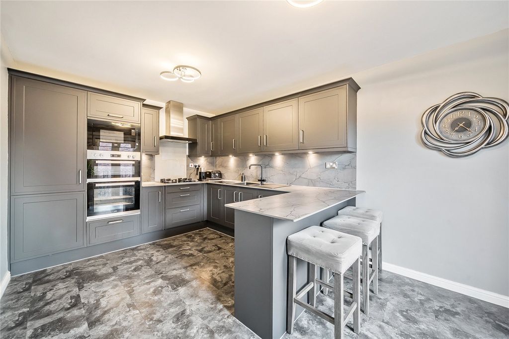 Property photo 2 of 14 Picture No. 06