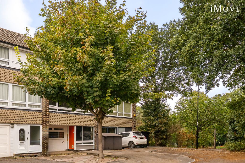 Property photo 1 of 41