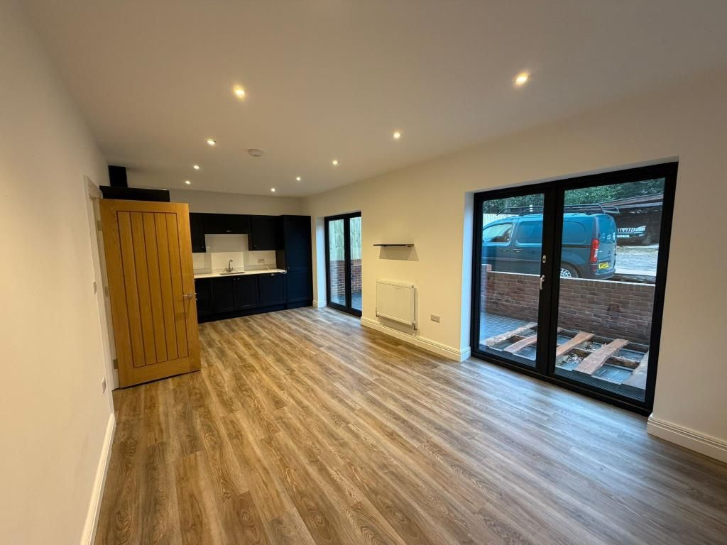 Property photo 3 of 6 Living Room