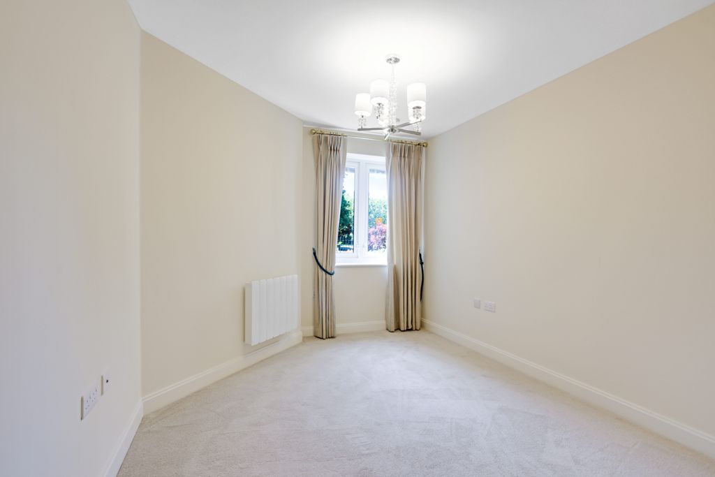 Property photo 3 of 9