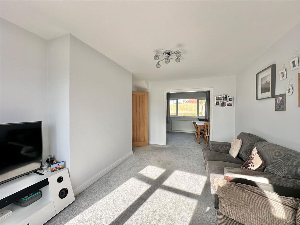 Property photo 2 of 14 22.Jpg