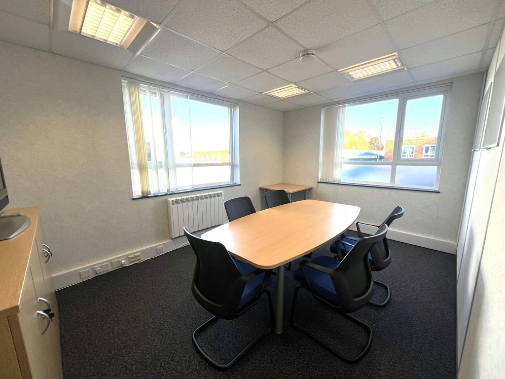 Property photo 3 of 8 Img_9545.Jpeg