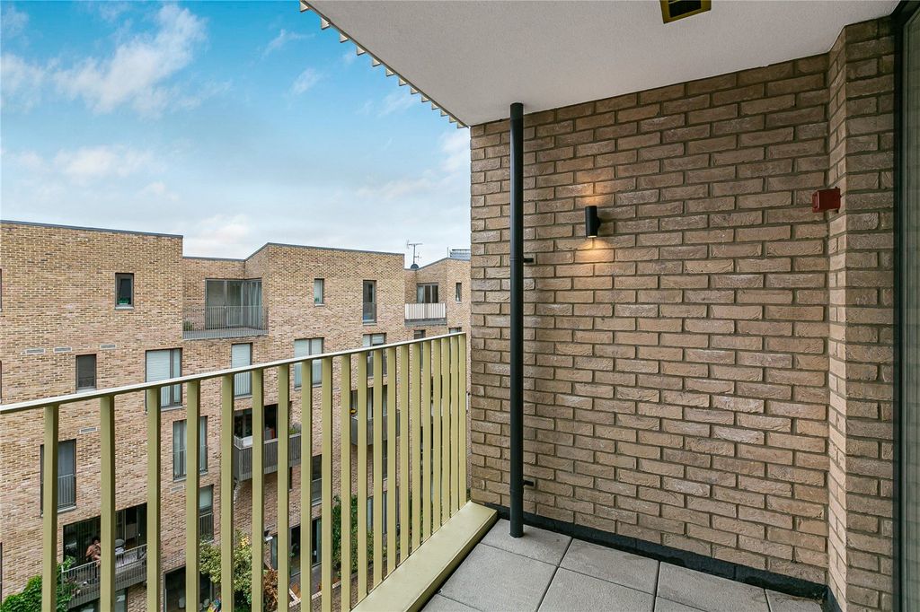 Property photo 2 of 15 Balcony