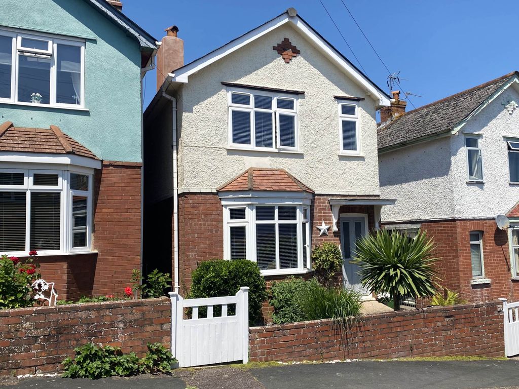 Property photo 1 of 15