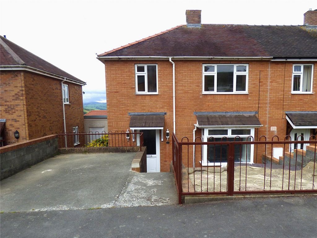 Property photo 1 of 27 Picture No. 24