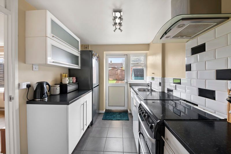 Property photo 3 of 16 Photo 14