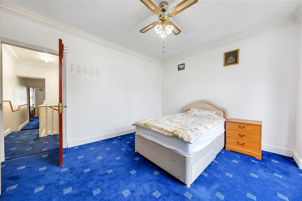 Property photo 3 of 30 Bedroom 2