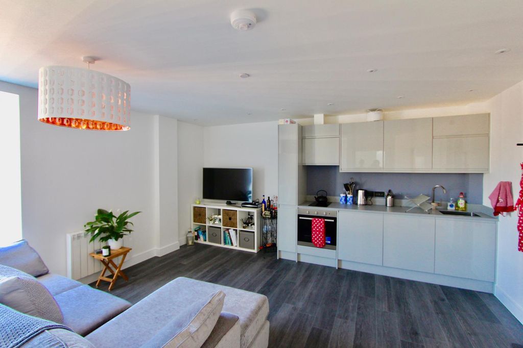 Property photo 3 of 13 Photo-2018-10-22-14-44-42.Jpg