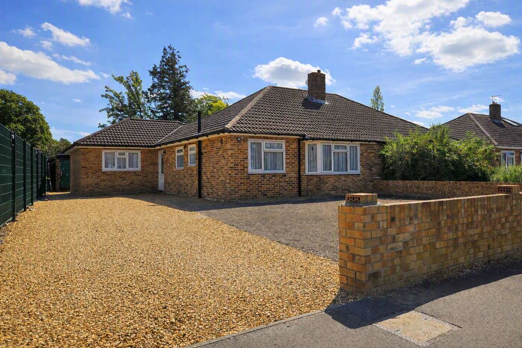 Property photo 1 of 13 Front
