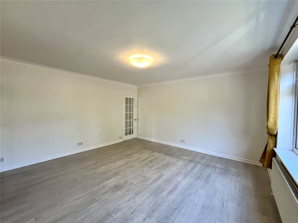 Property photo 3 of 15 Picture No. 22