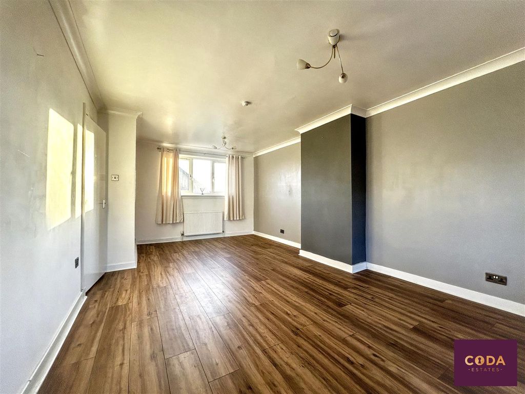 Property photo 2 of 13 Img_1407.Jpg