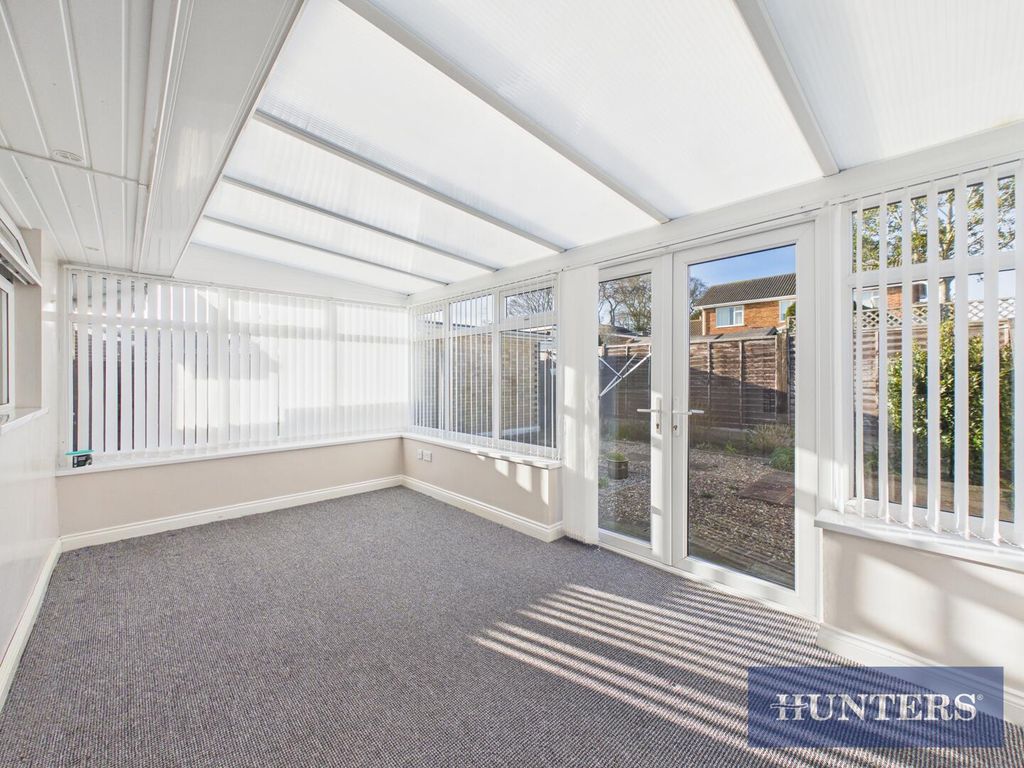 Property photo 3 of 14 Conservatory