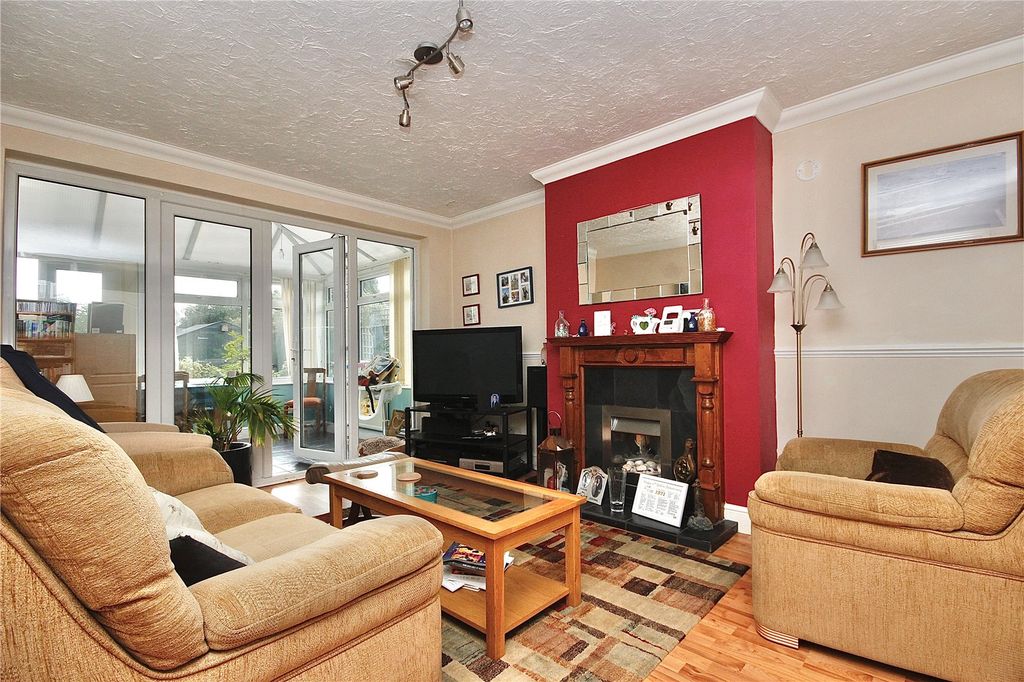 Property photo 3 of 21 Picture No. 03
