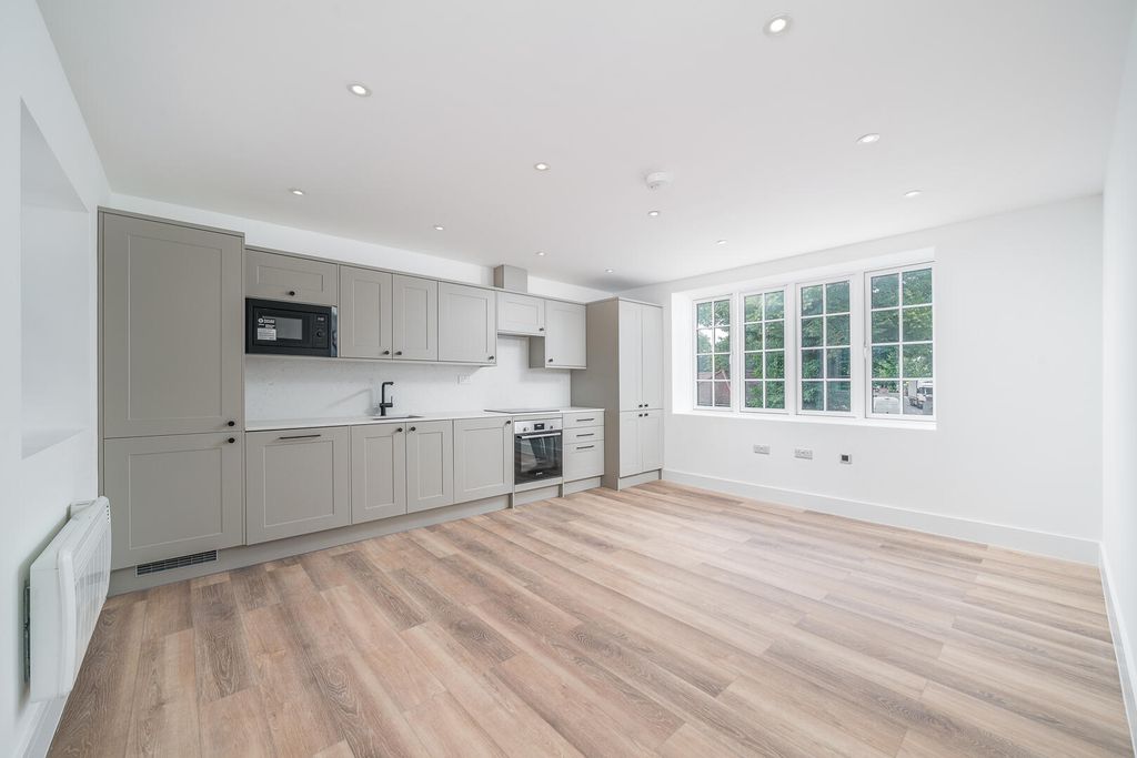 Property photo 1 of 14 Kitchen