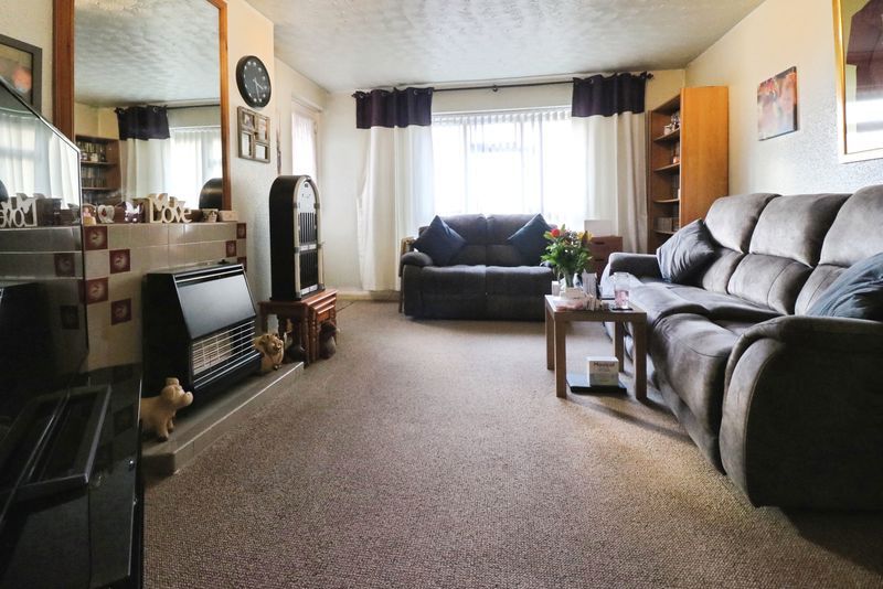 Property photo 3 of 13 Photo 6