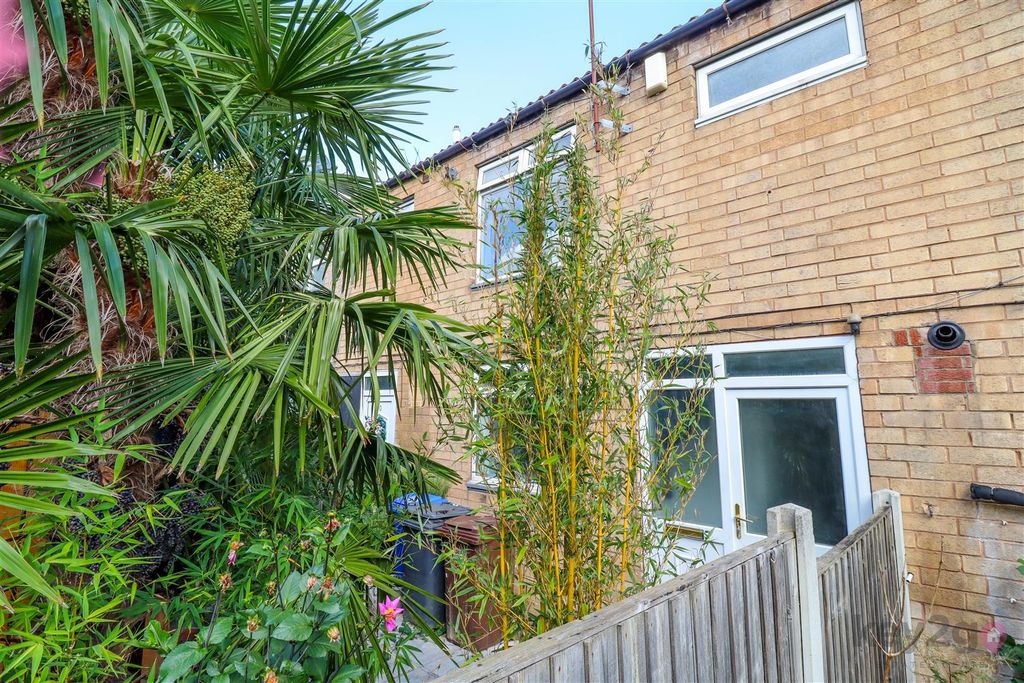 Property photo 1 of 16 Img_8481.Jpg