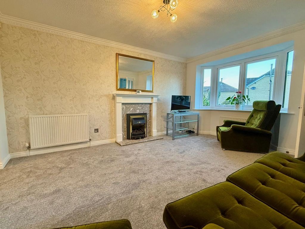 Property photo 3 of 32 Picture No. 26