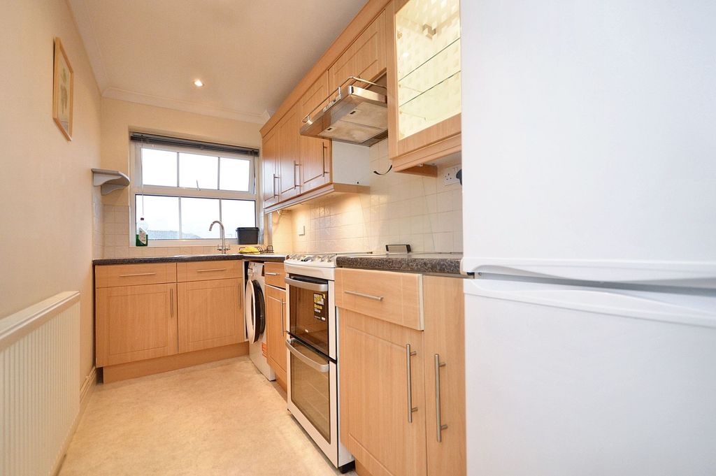 Property photo 3 of 5