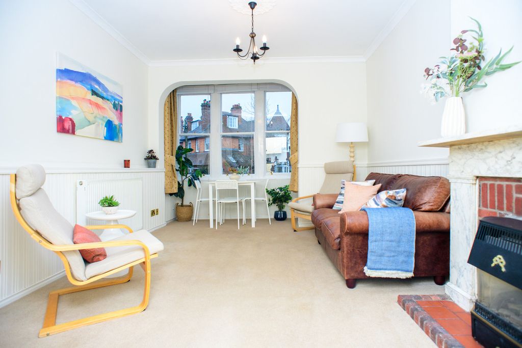 Property photo 2 of 16