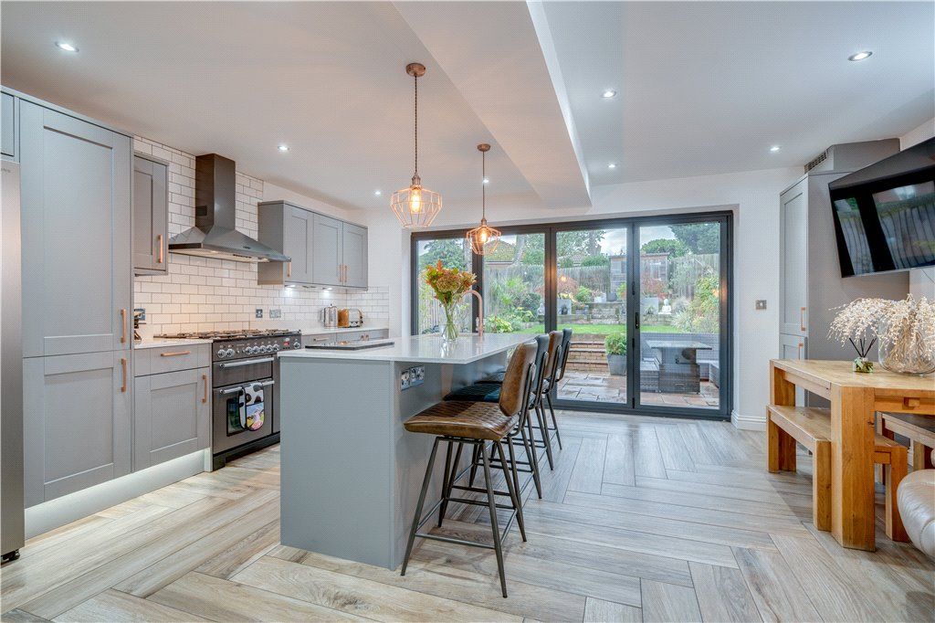 Property photo 2 of 23 Kitchen/Diner