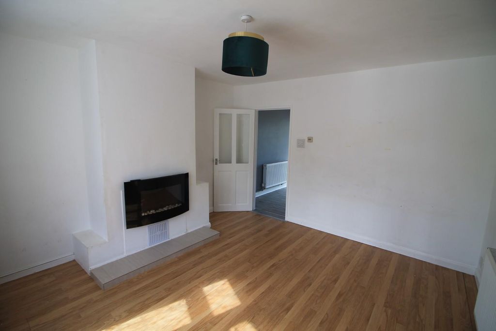 Property photo 2 of 10 Img_9252.Jpg