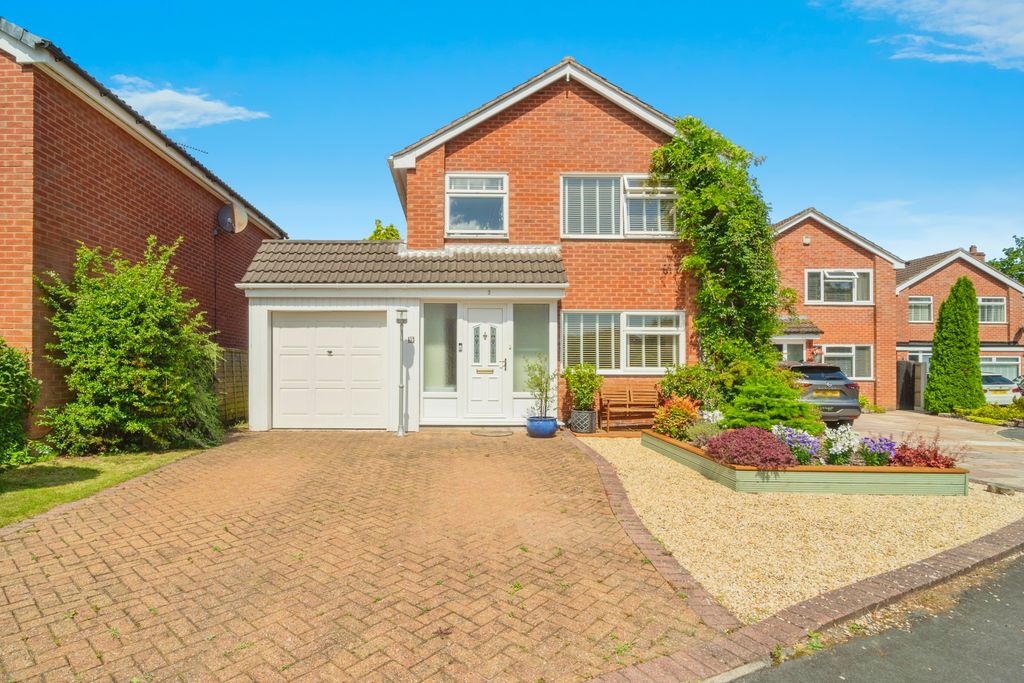 Property photo 1 of 17 Photography